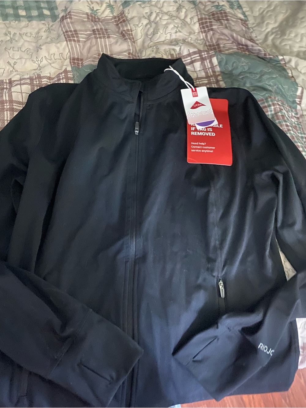 Womenโs Black Softshell Jacket -